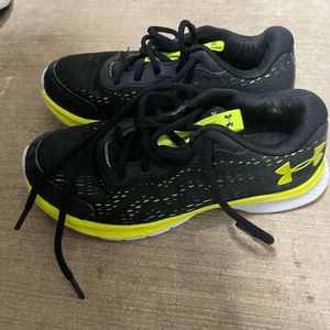 Boys under armour sneakers